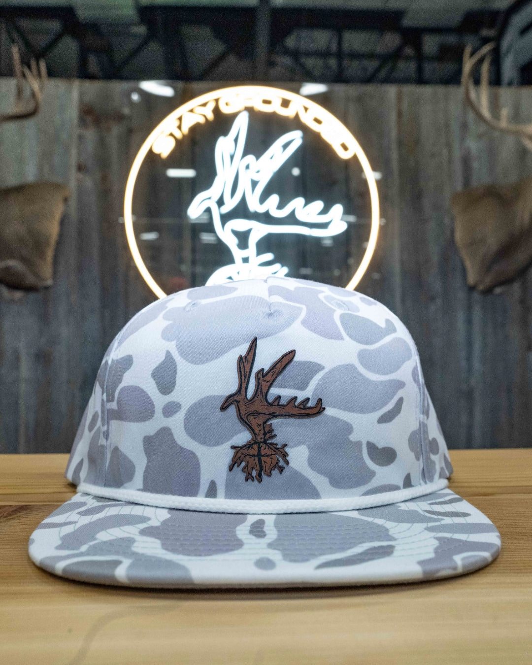 White Old School Camo – Brown Silhouette Hat