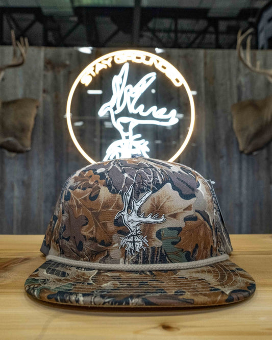 Advantage Classic Camo – White Silhouette Hat